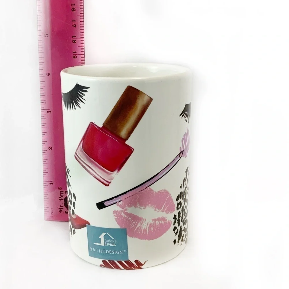 Fashion Girl Boss Bathroom Tumbler Ceramic Accessory Makeup Animal Print